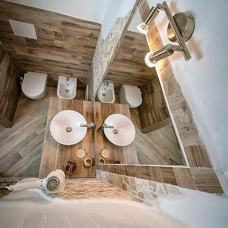 Oda ve Kahvaltı Nonna Pasqualina Santa Teresa Gallura